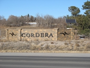 Solar powered entry-way monument lighting